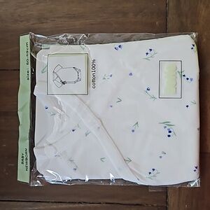 NWOT newborn cotton baby onesie
